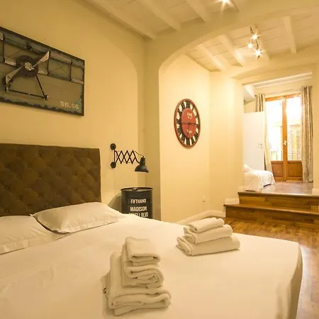 Flr - Suite In San Lorenzo بيت ضيافة فلورنس